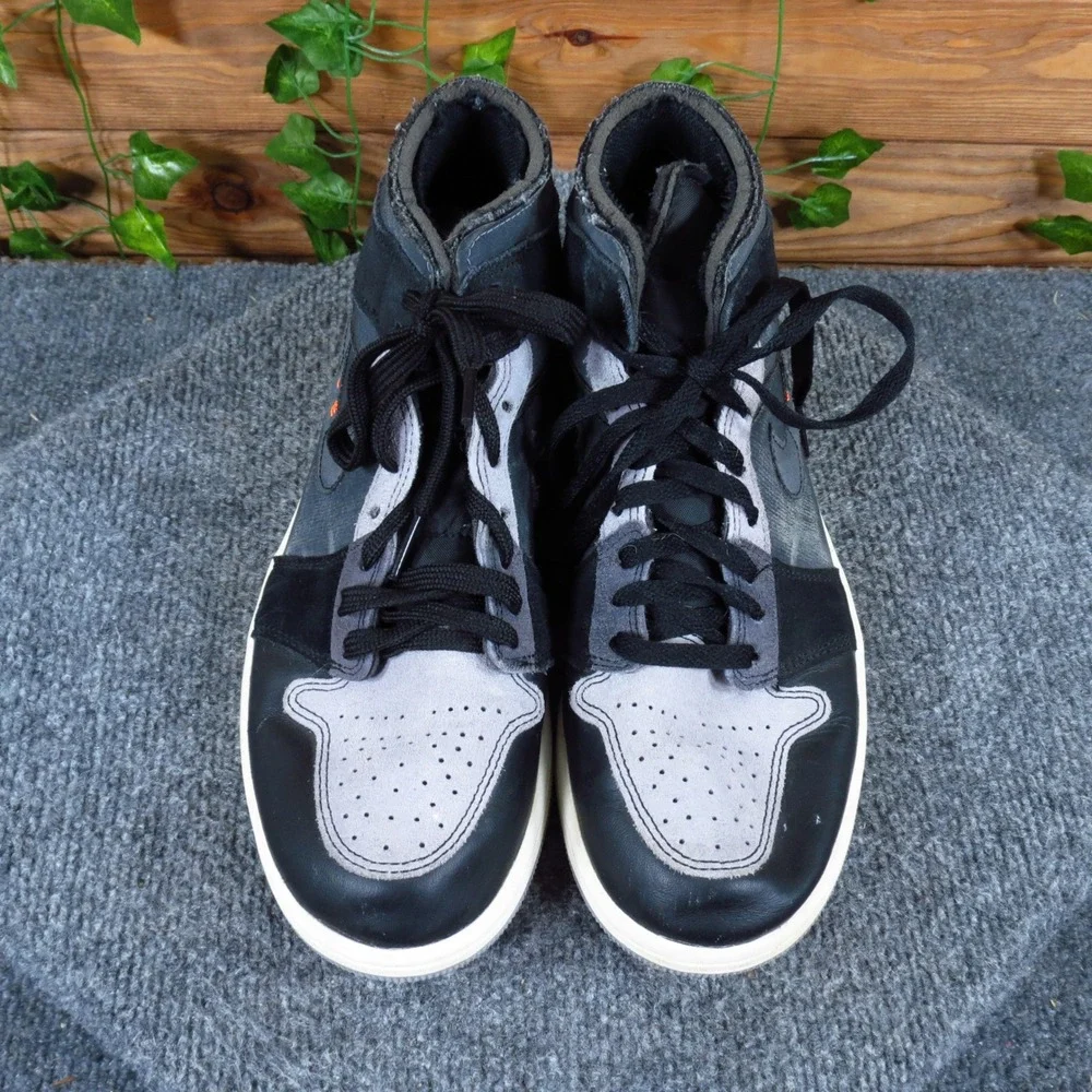 Jordan Air Jordan 1 Mid SE Craft Men's Basketball Shoes 8 Athletic Black Grey